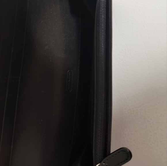 Coach wallet - Picture 3 of 6